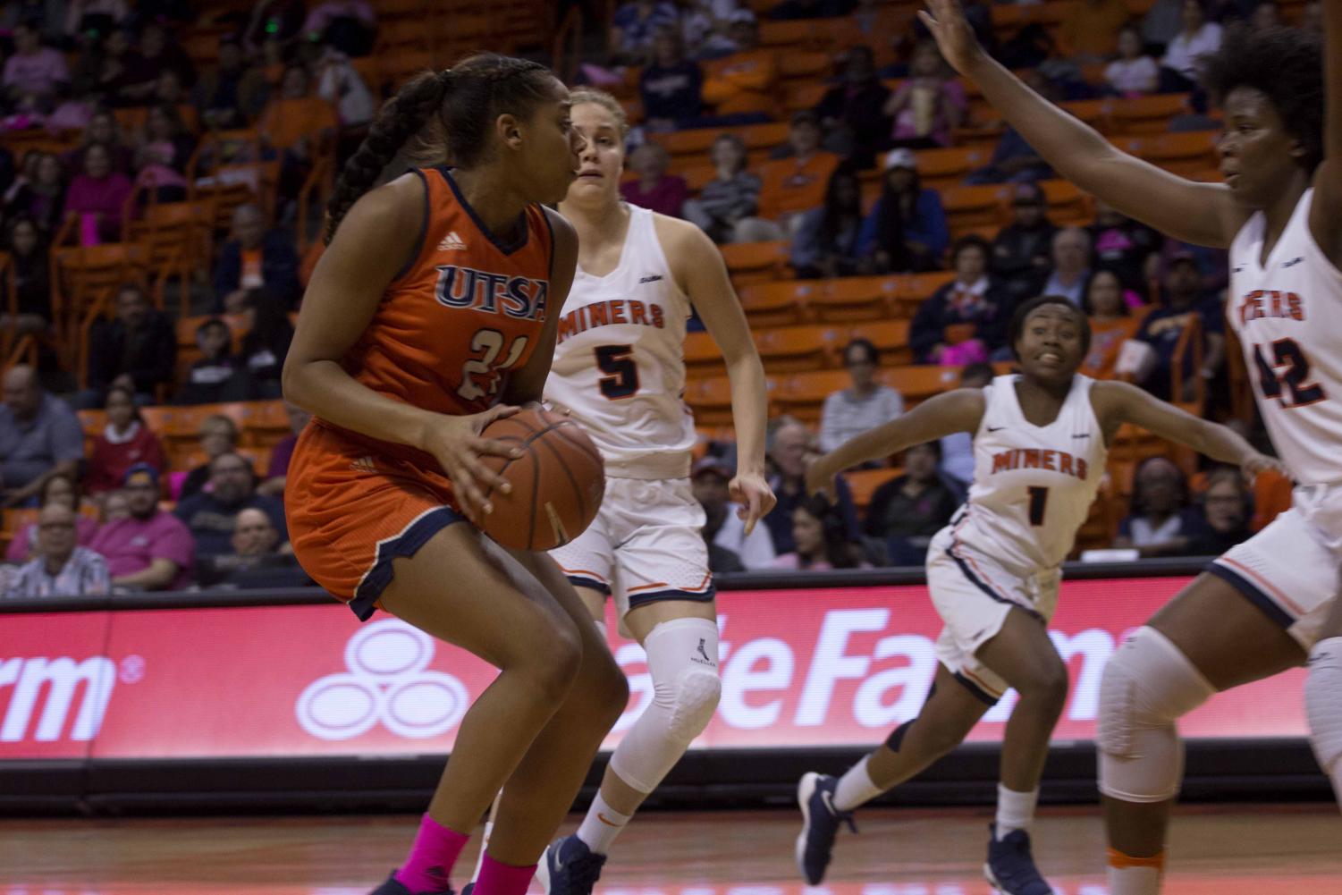 UTEP+women+let+lead+slip%2C+drop+fourth+straight