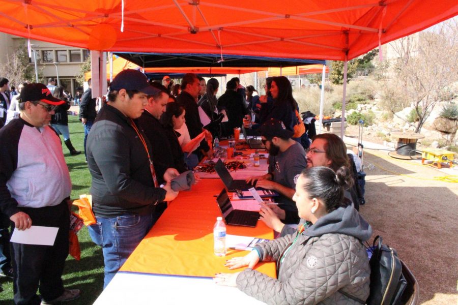 Students celebrate Orange and Blue Day