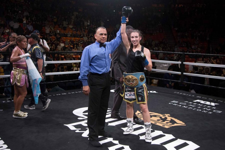 Jennifer Han is victorious in defending her IBF World  Featherweight title. 