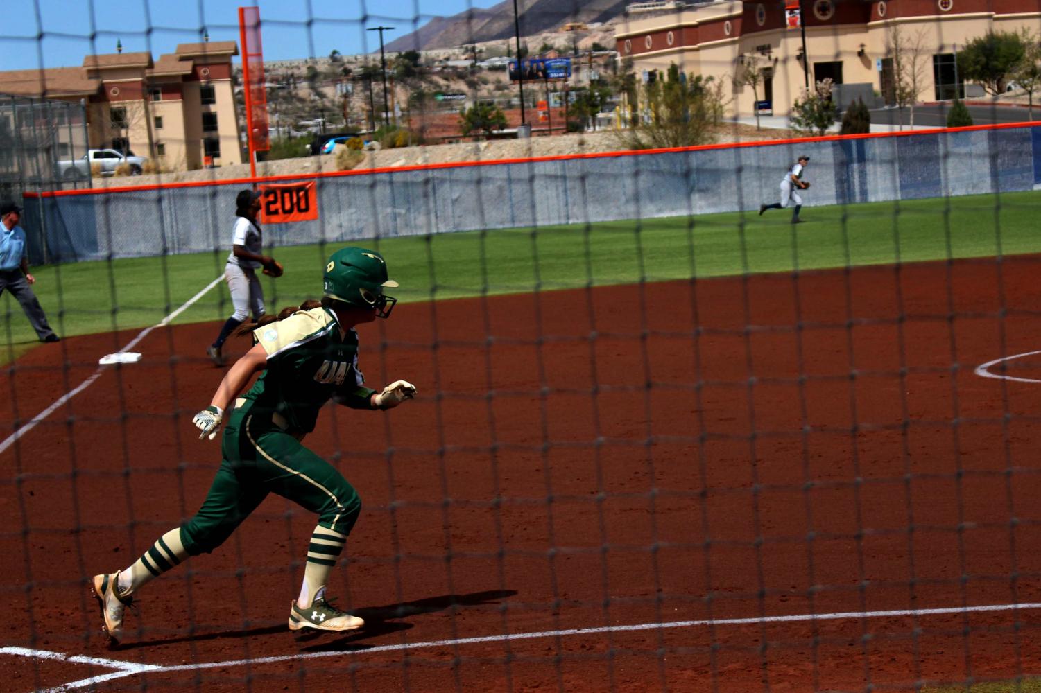 Softball+drops+a+pair+to+UAB+in+C-USA+home+opener
