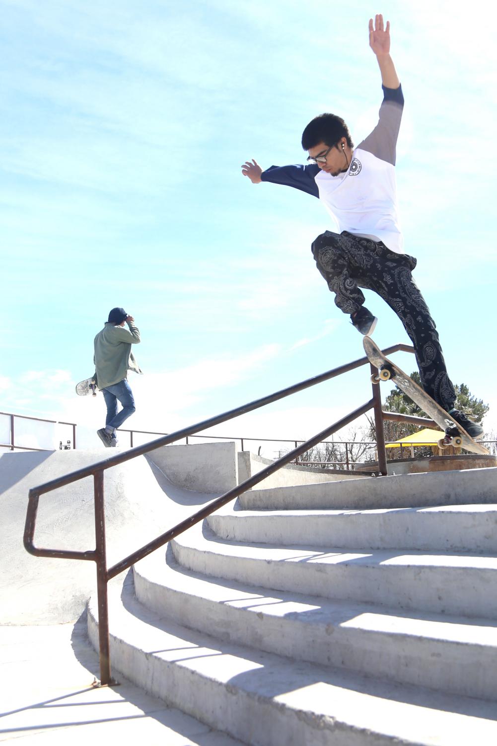 Tony+Hawk+thrills+local+skating+community+in+Socorro