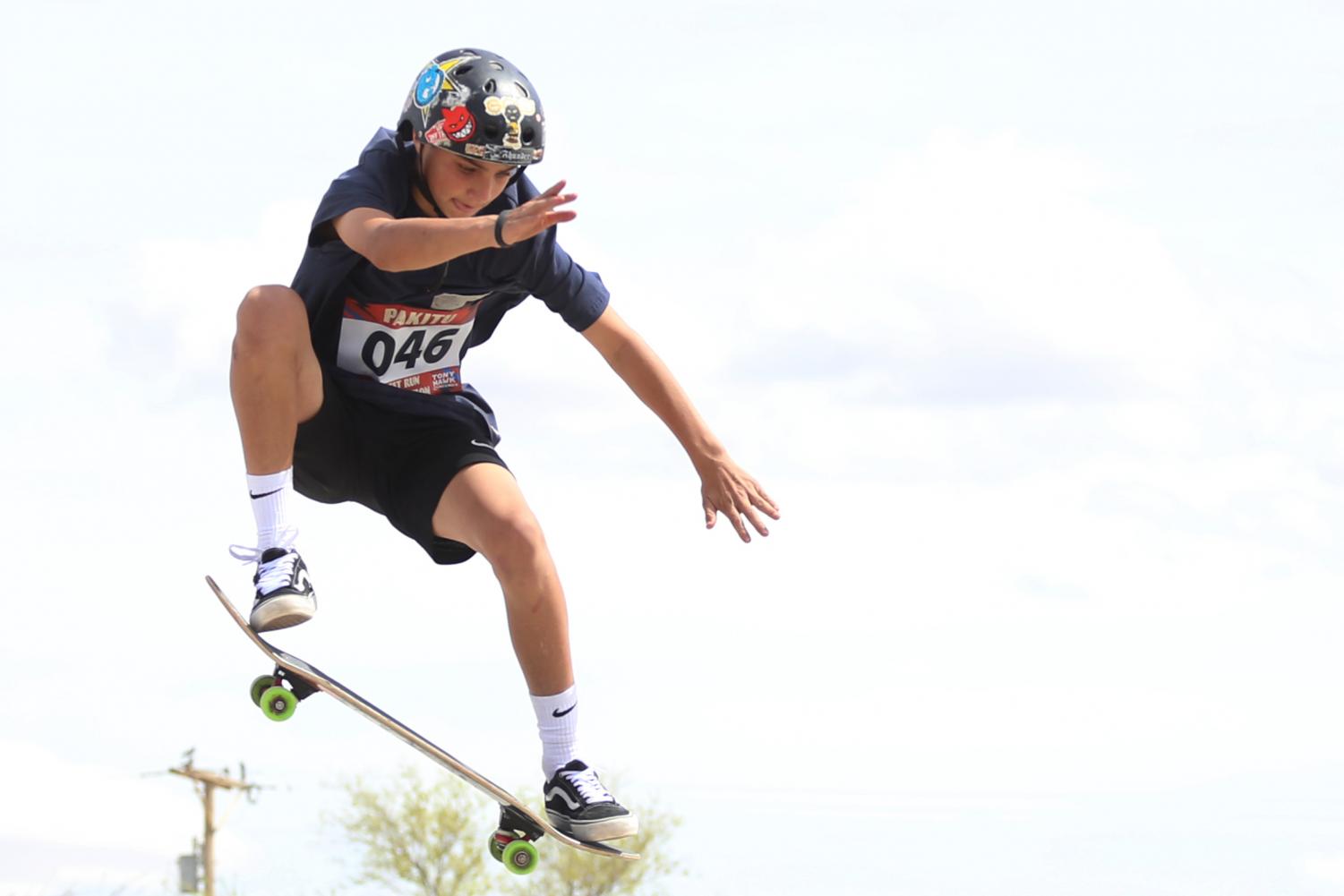 Tony+Hawk+thrills+local+skating+community+in+Socorro