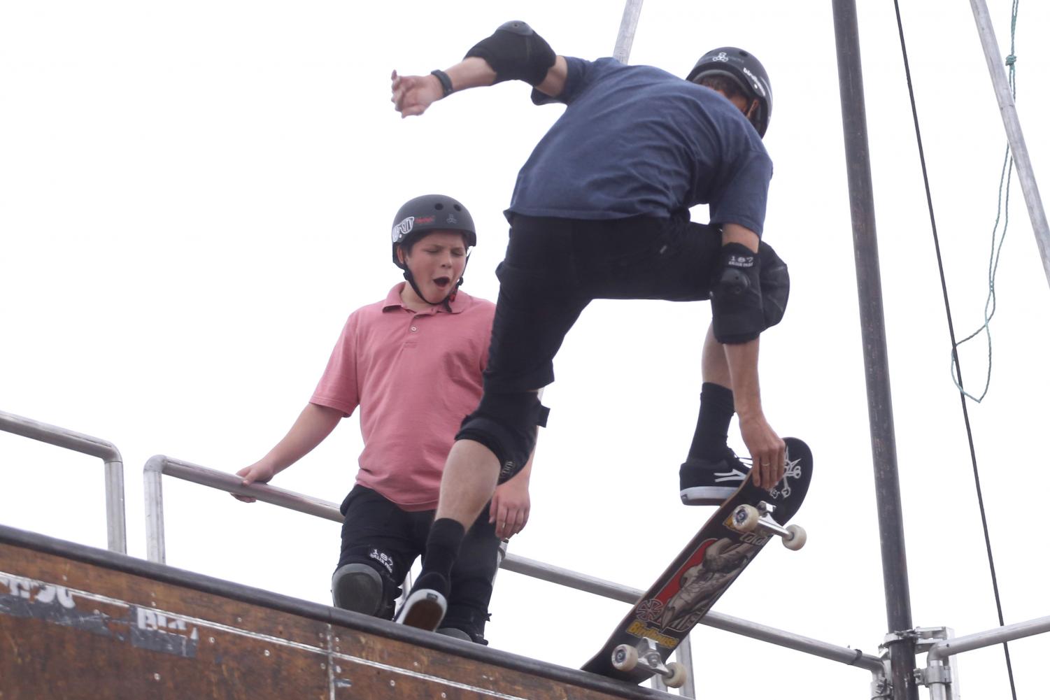 Tony+Hawk+thrills+local+skating+community+in+Socorro