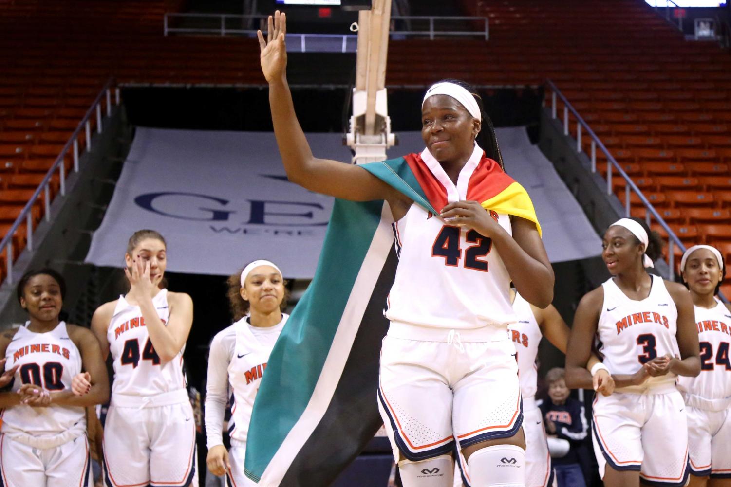 Seda+powers+UTEP+women+past+WKU+in+home+finale