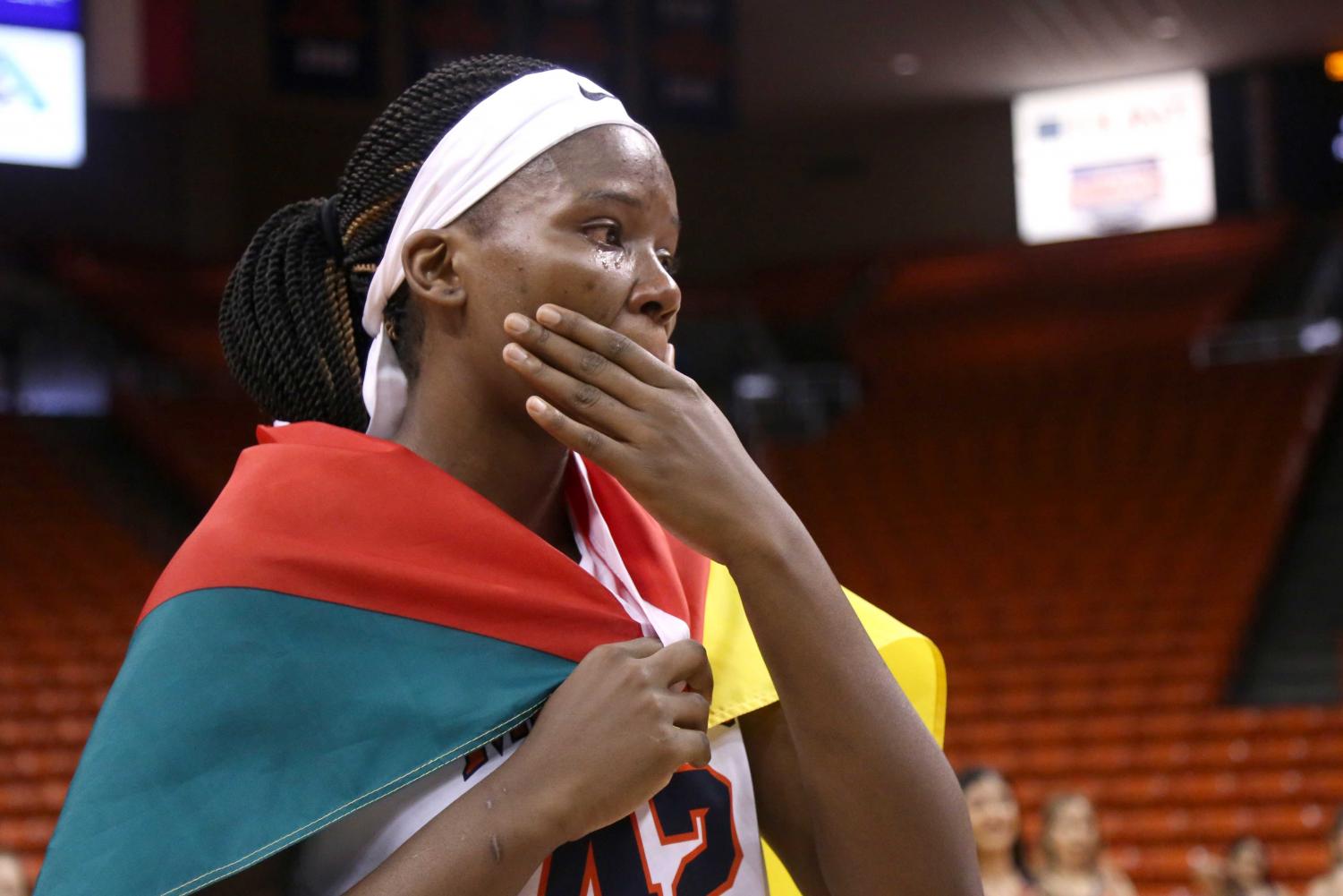 Seda+powers+UTEP+women+past+WKU+in+home+finale