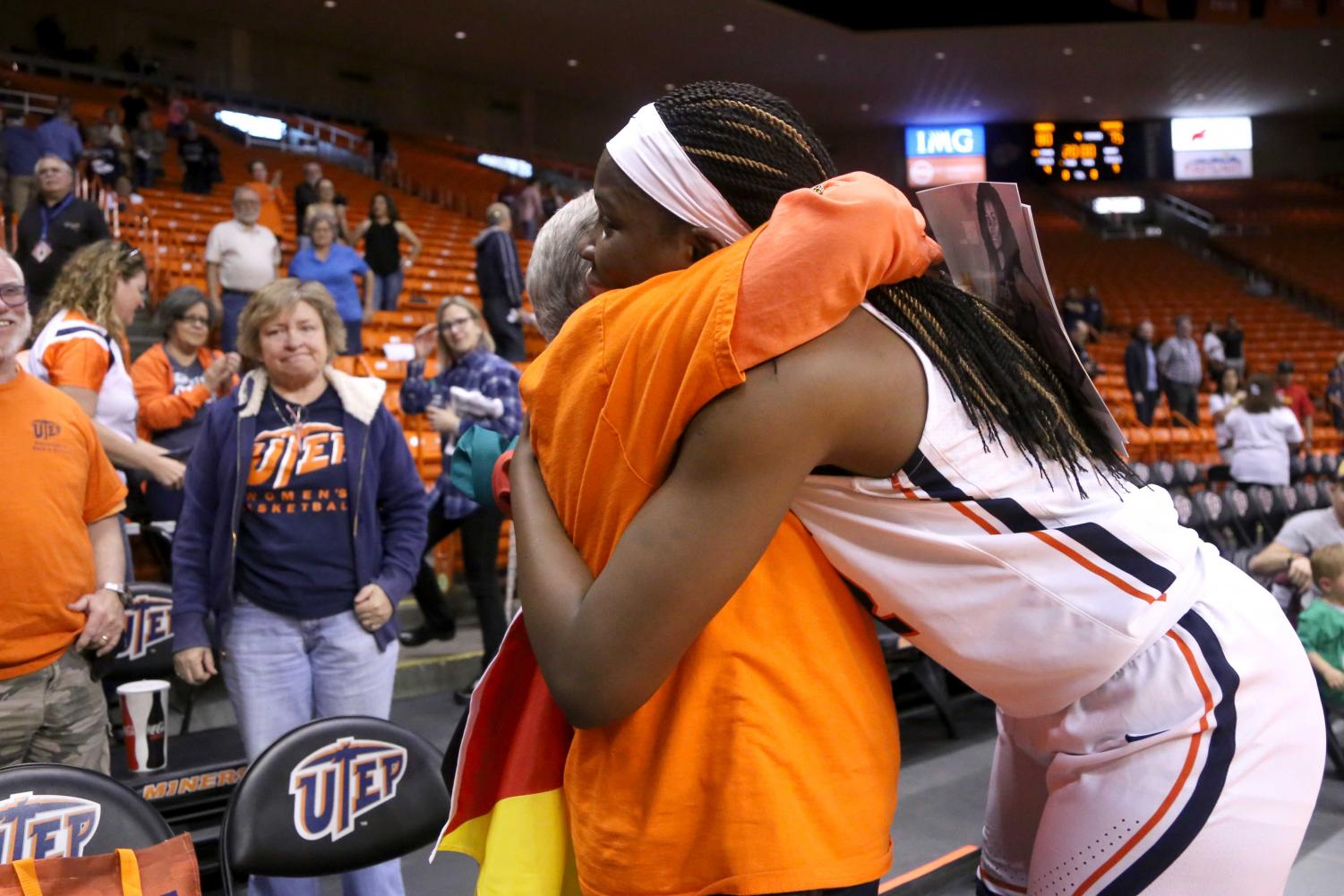 Seda+powers+UTEP+women+past+WKU+in+home+finale