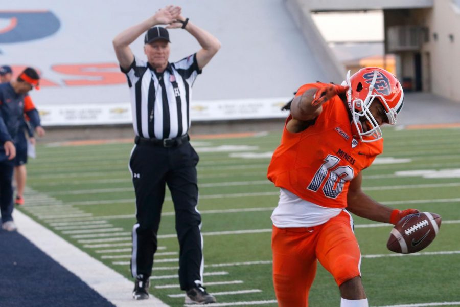 Miners preview team with new offense in annual spring game