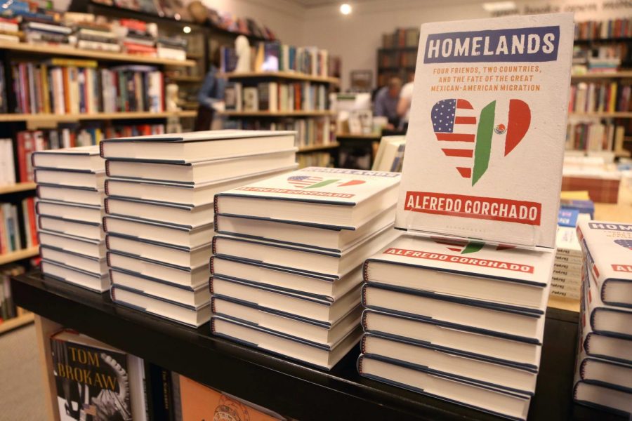 AlfredoCorchadoBookSigning_07