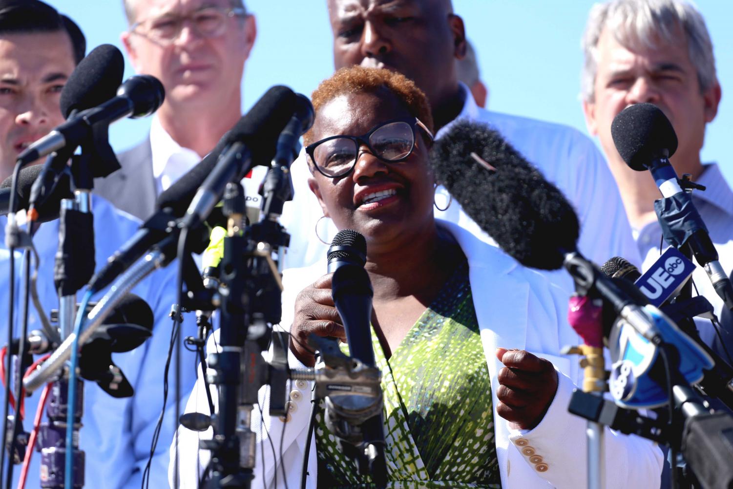 U.S.+mayors+meet+to+protest+at+the+border