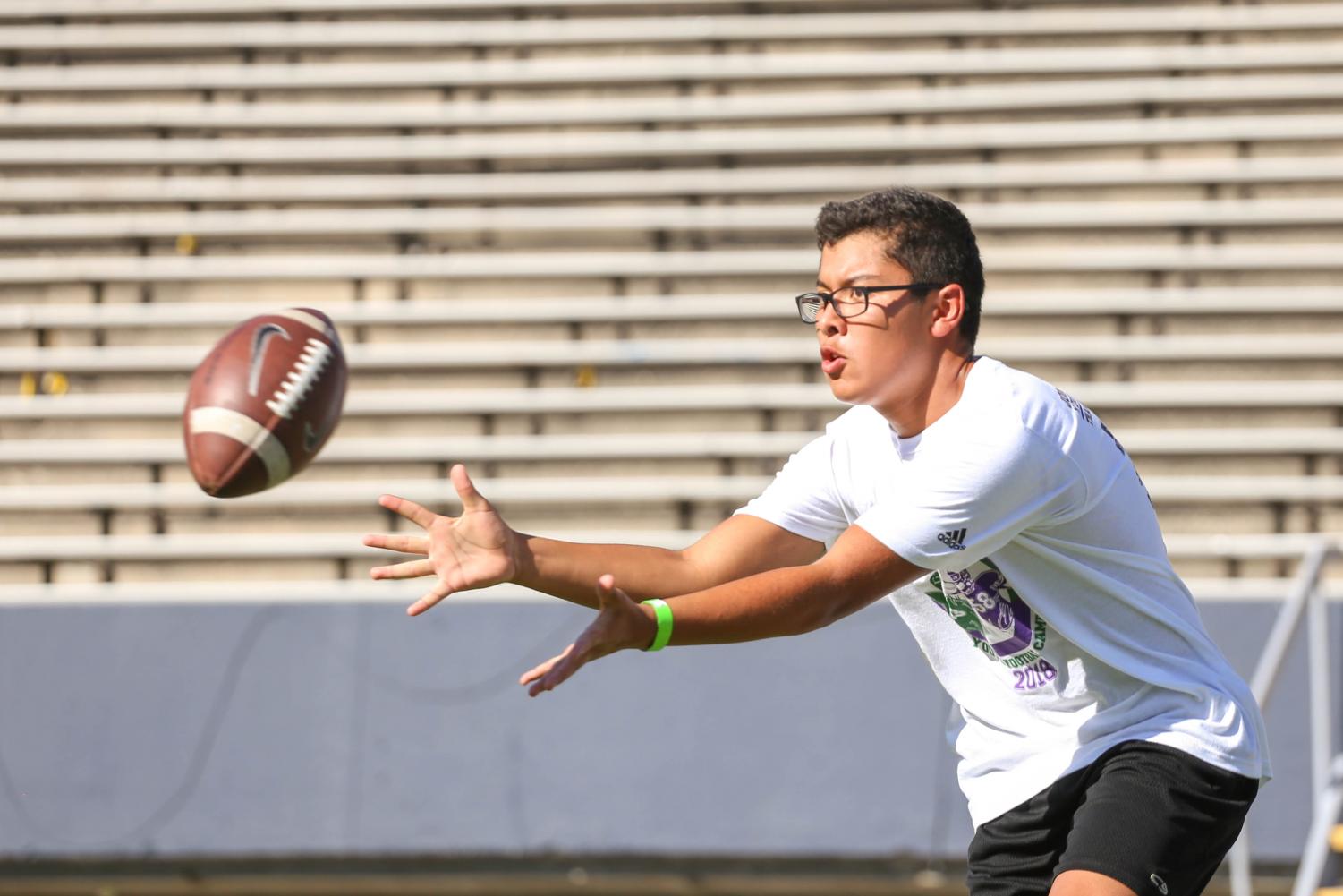 Jones+Brothers+youth+football+camp+dazzles+in+second+year