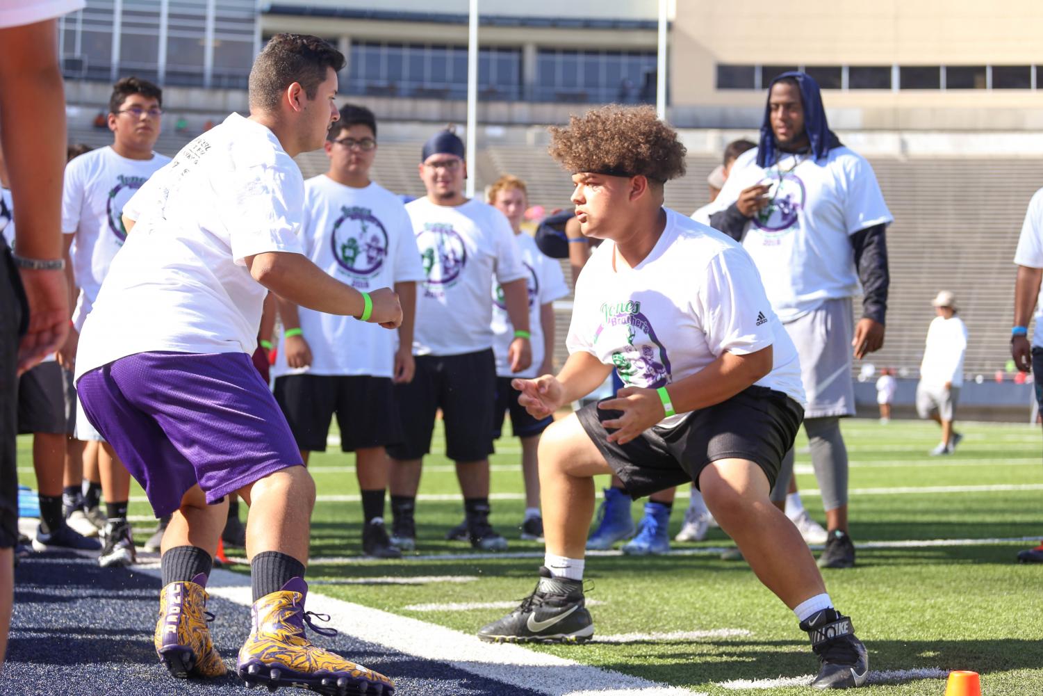 Jones+Brothers+youth+football+camp+dazzles+in+second+year