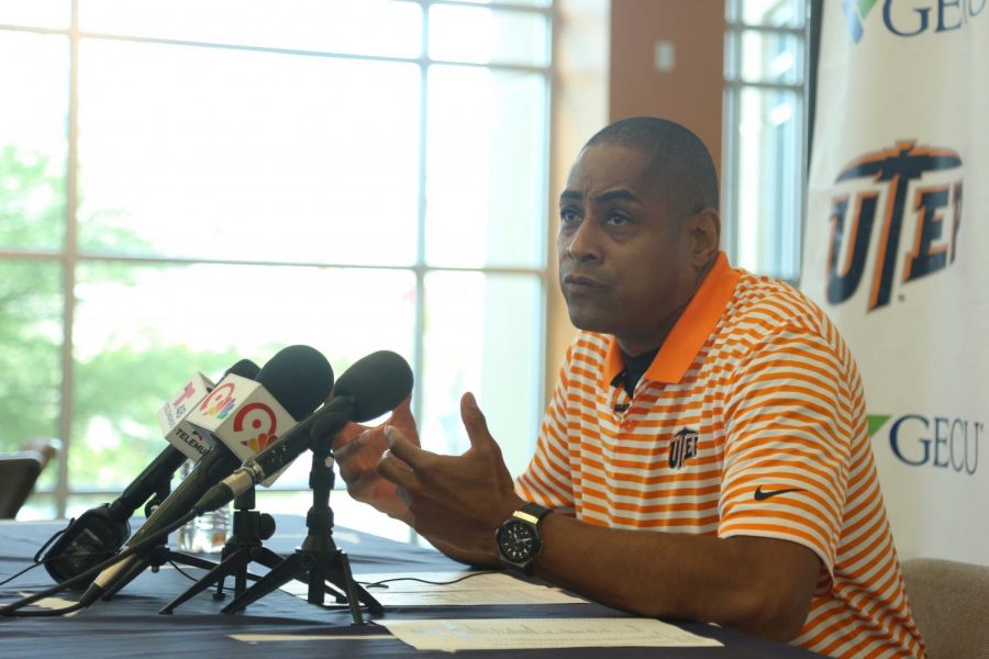 Coach Rodney Terry announced his 2018-19 Miners basketball schedule. 