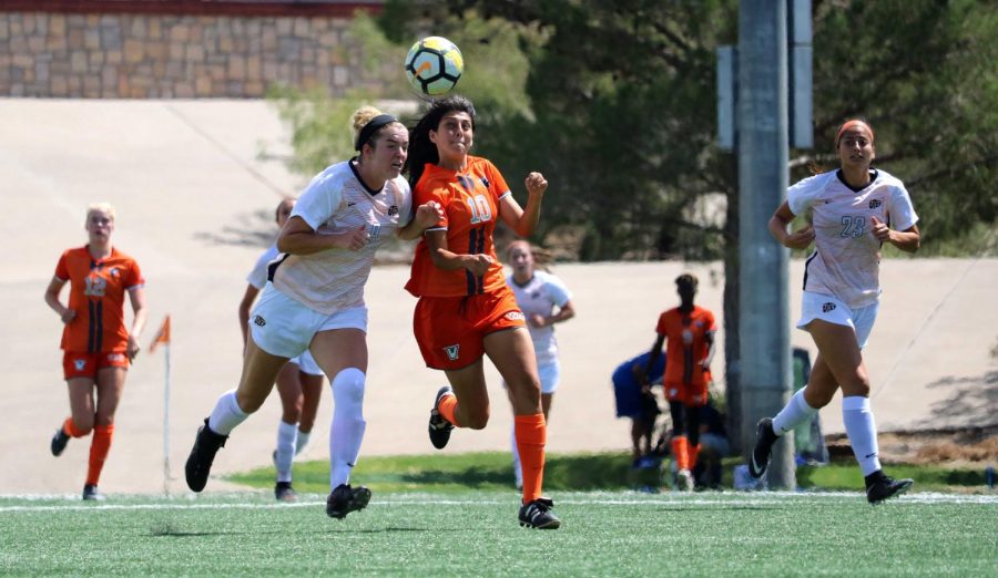 Senior Payton Ross defends the ball against UTRGV.