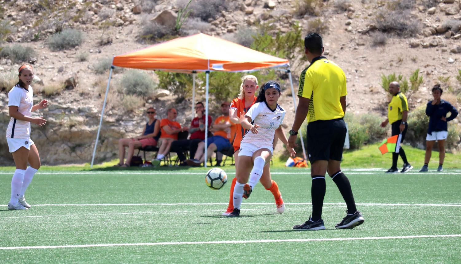 Miners+soccer+squad+falls+to+UTGRV+in+opening+weekend