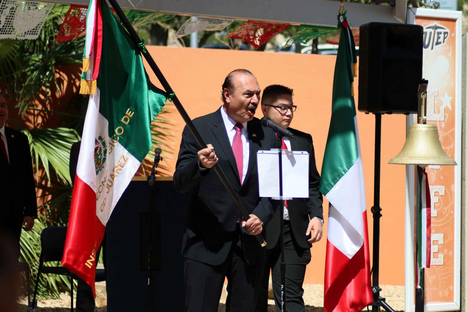 UTEP+celebrates+annual+El+Grito+ceremony