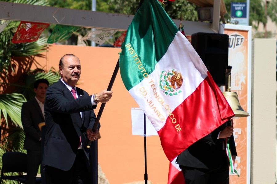 UTEP+celebrates+annual+El+Grito+ceremony