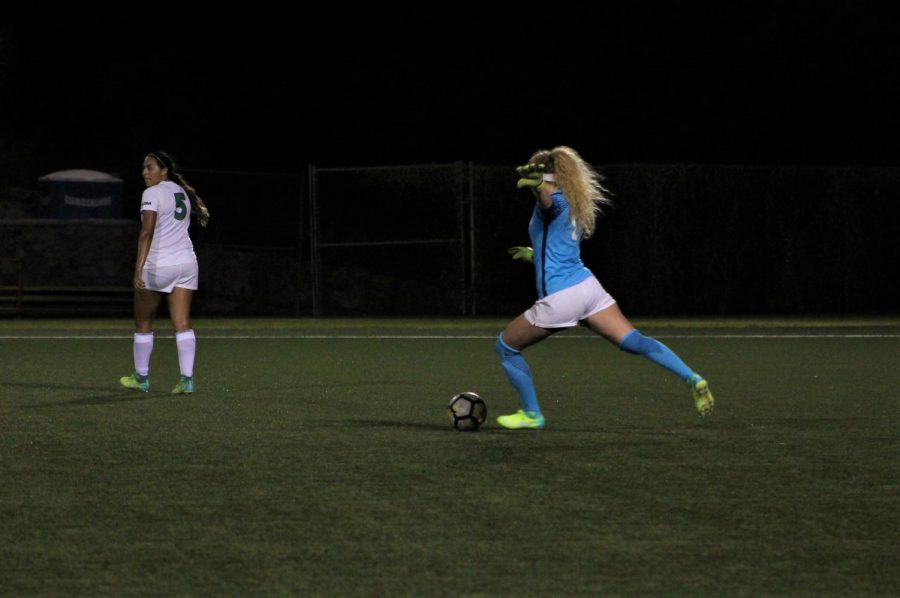 The UTEP women’s soccer team against Marshall on September 20, 2018.