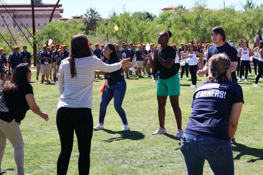 Students could enjoy games and activities during the Homecoming event.