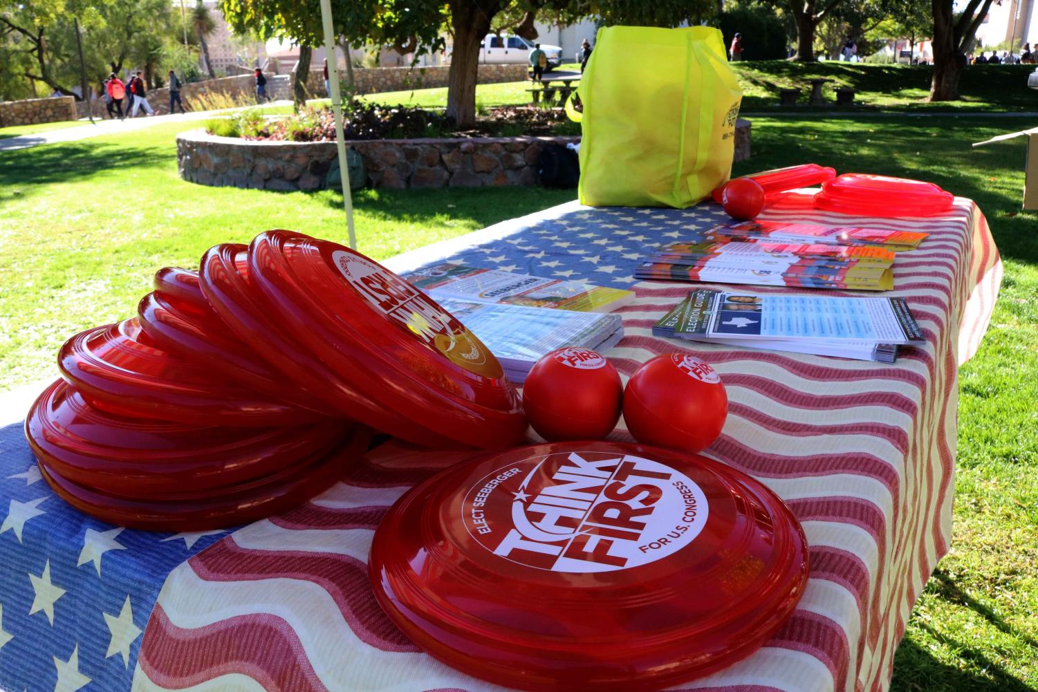 Rick+Seeberger+rallies+at+UTEP+before+end+of+early+voting