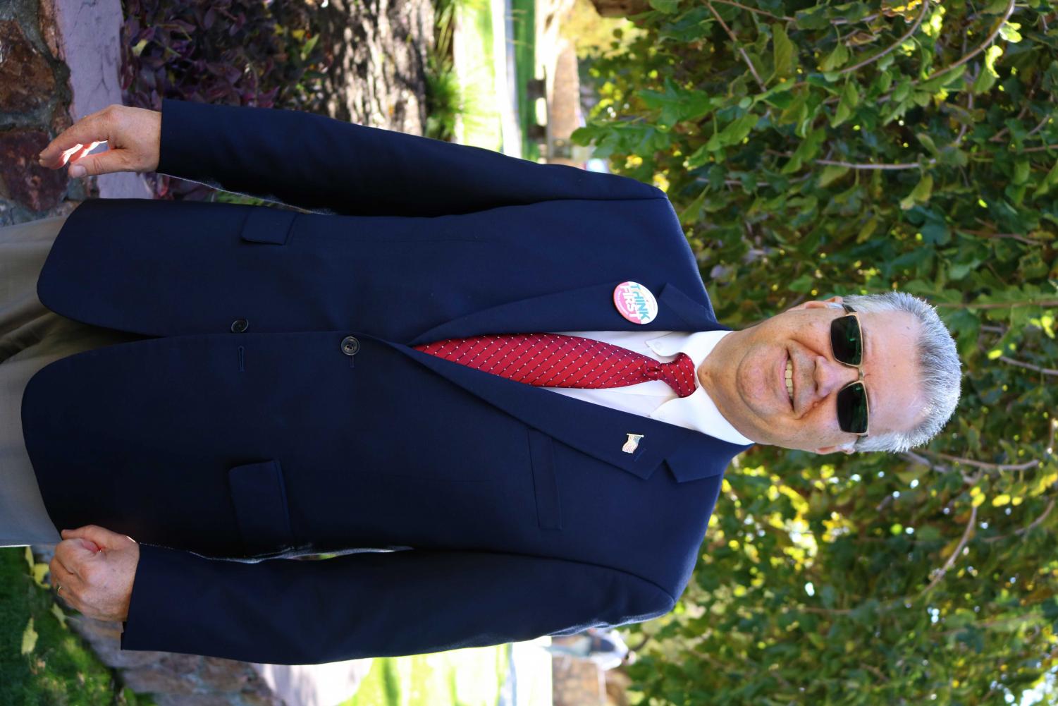 Rick+Seeberger+rallies+at+UTEP+before+end+of+early+voting