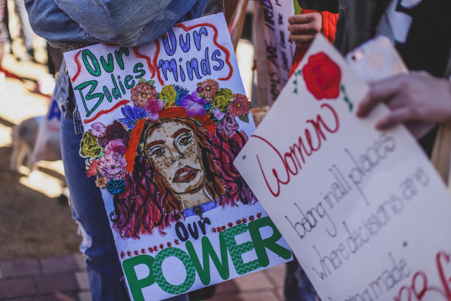 Hundreds+gather+for+third+annual+Women%E2%80%99s+March+in+Downtown+El+Paso