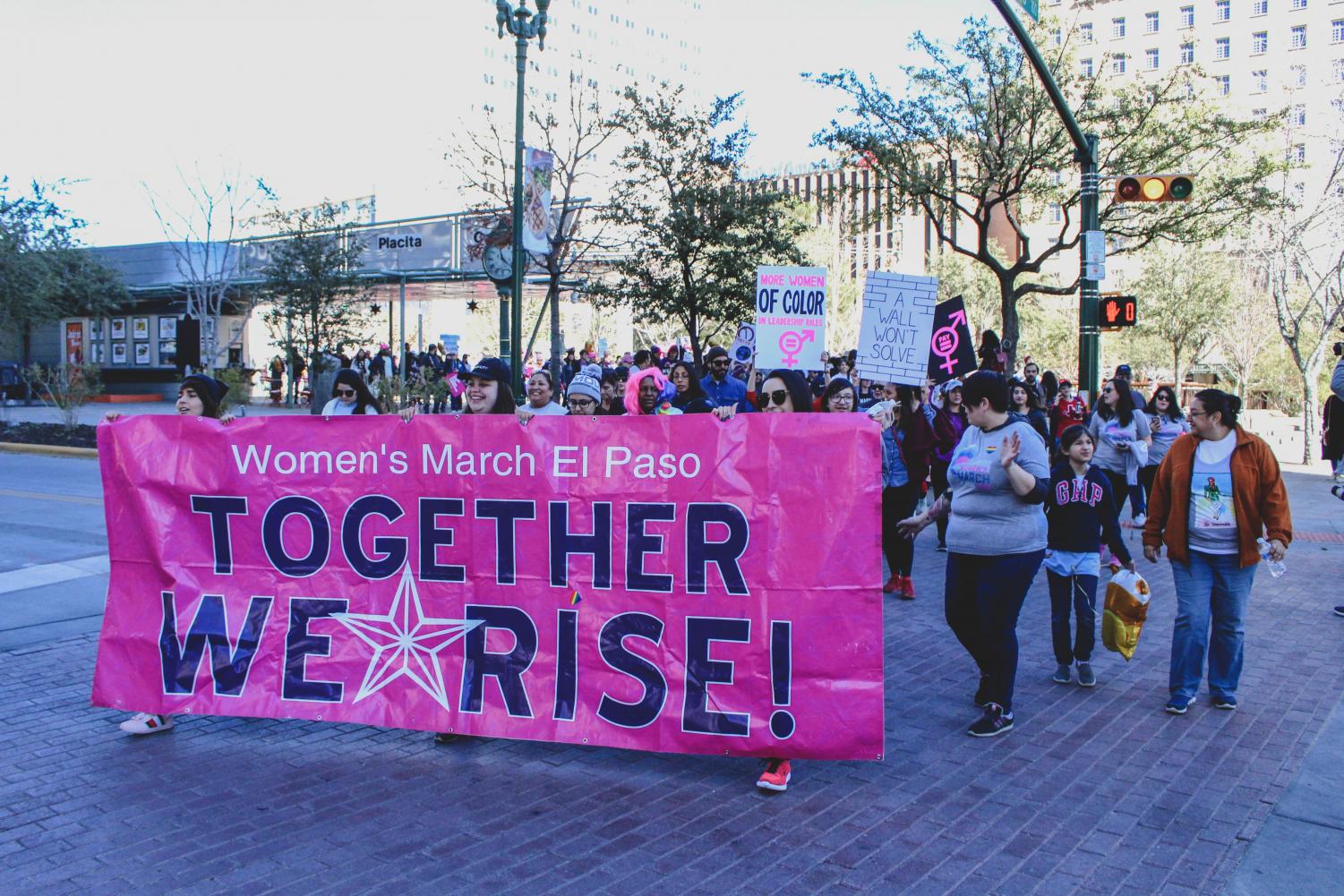 Hundreds+gather+for+third+annual+Women%E2%80%99s+March+in+Downtown+El+Paso