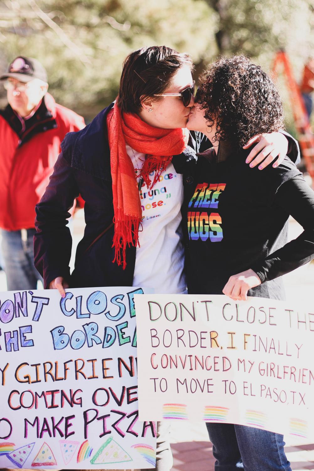 Hundreds+gather+for+third+annual+Women%E2%80%99s+March+in+Downtown+El+Paso