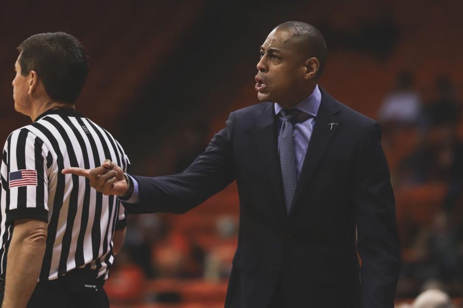 UTEP men’s basketball prepare for C-USA group play