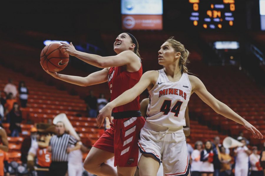 WBB V, WKU