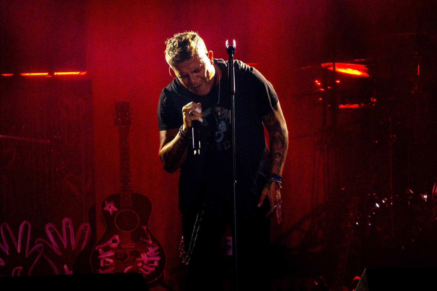 Alejandro+Sanz+performs+at+Don+Haskins