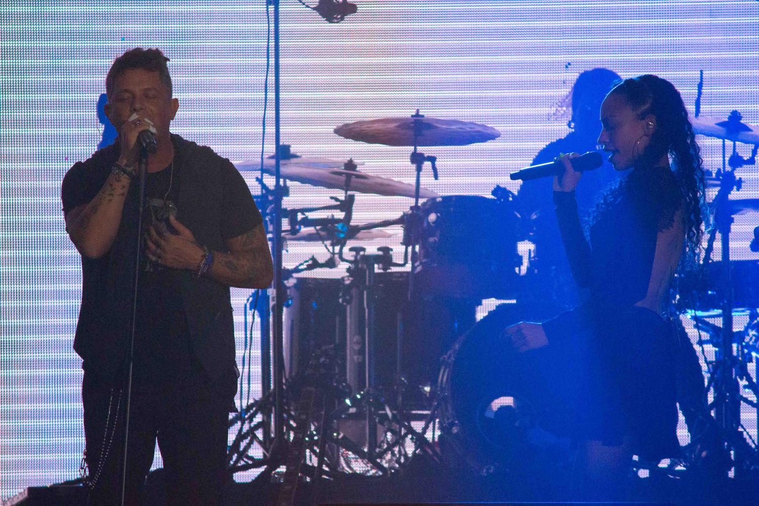 Alejandro+Sanz+performs+at+Don+Haskins