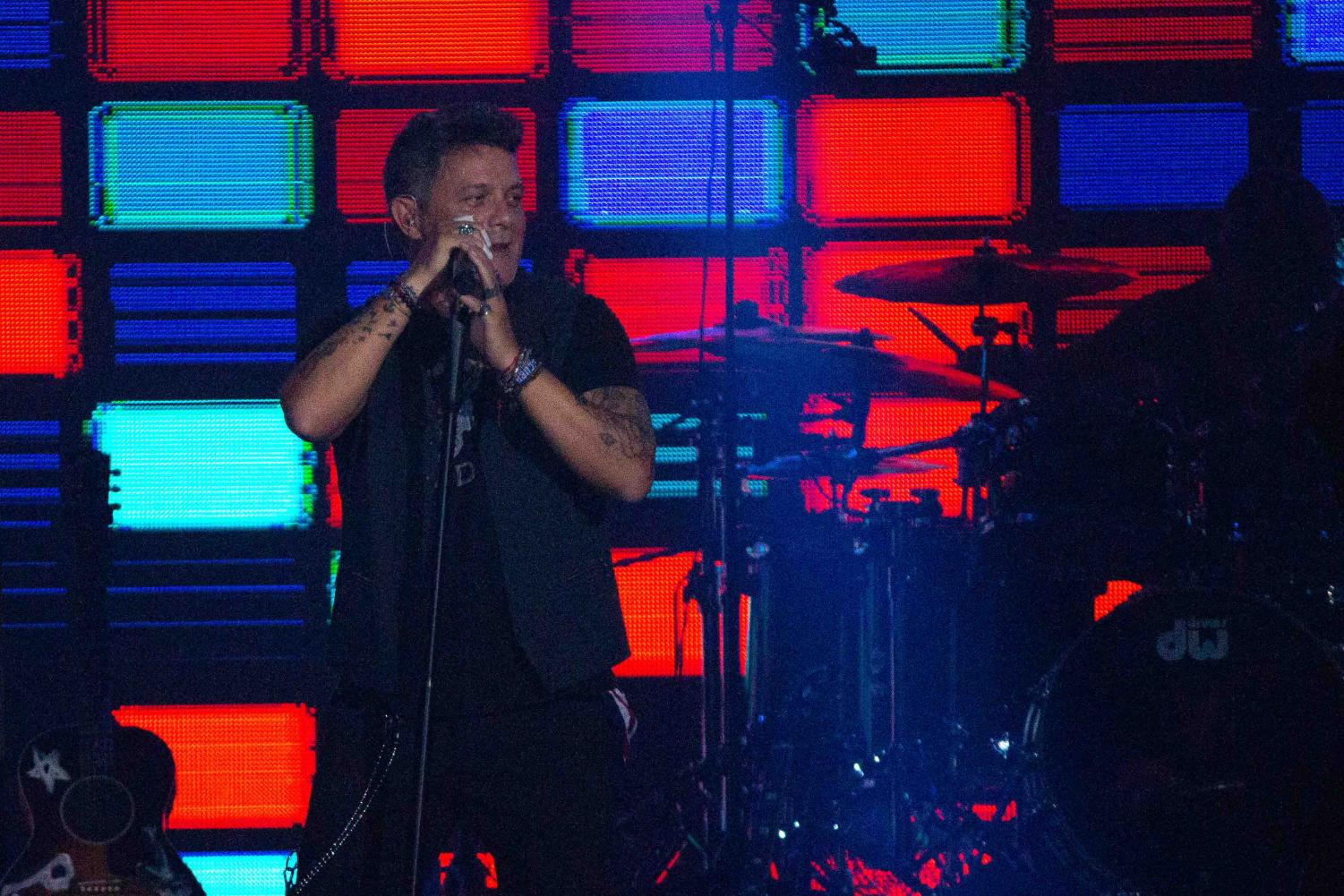 Alejandro+Sanz+performs+at+Don+Haskins
