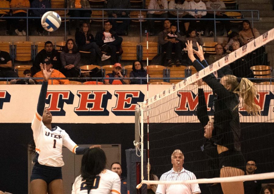 UTEP scores against Middle Tennessee.