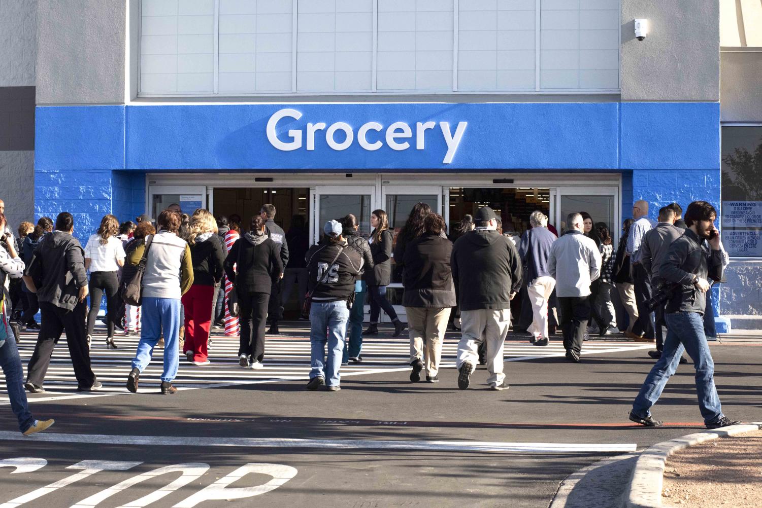 Cielo+Vista+Walmart+reopens%2C+construction+for+memorial+continues