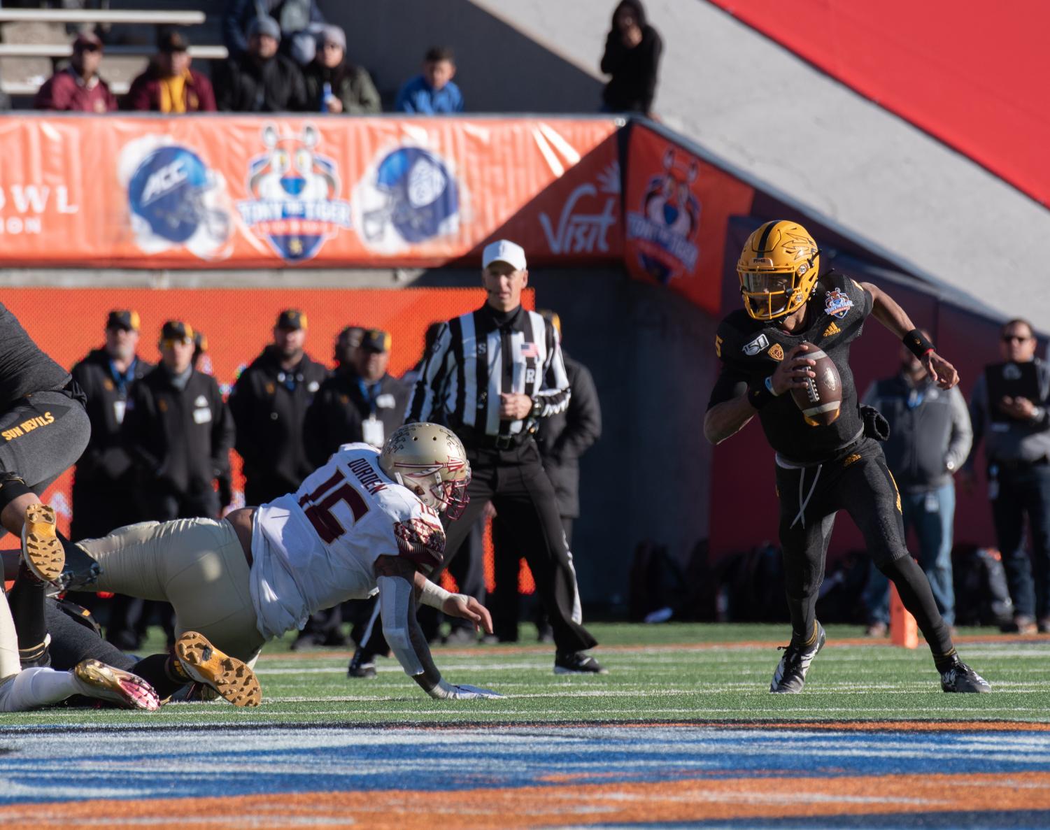 Turnovers+plague+Florida+State+as+Arizona+State+wins+20-14+in+the+86th+annual+Tony+The+Tiger+Sun+Bowl