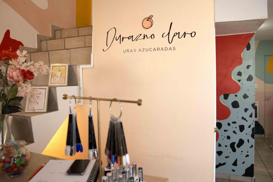 Durazno Claro is a local nail salon in Ciudad Juárez.
