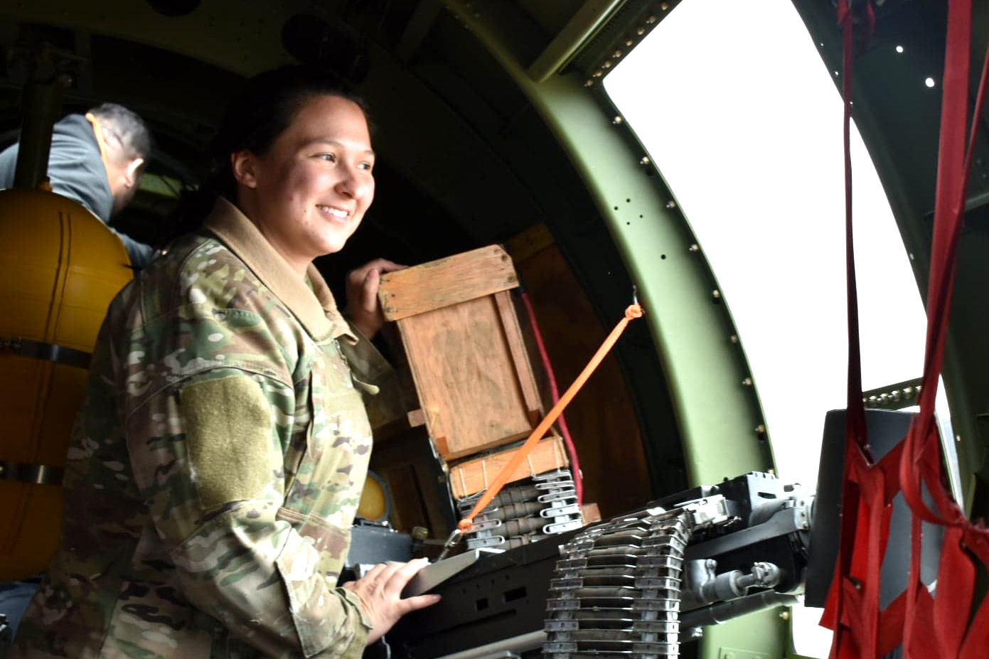 WWII+B-17+%E2%80%98Ye+Olde+Pub%E2%80%99+visits+El+Paso