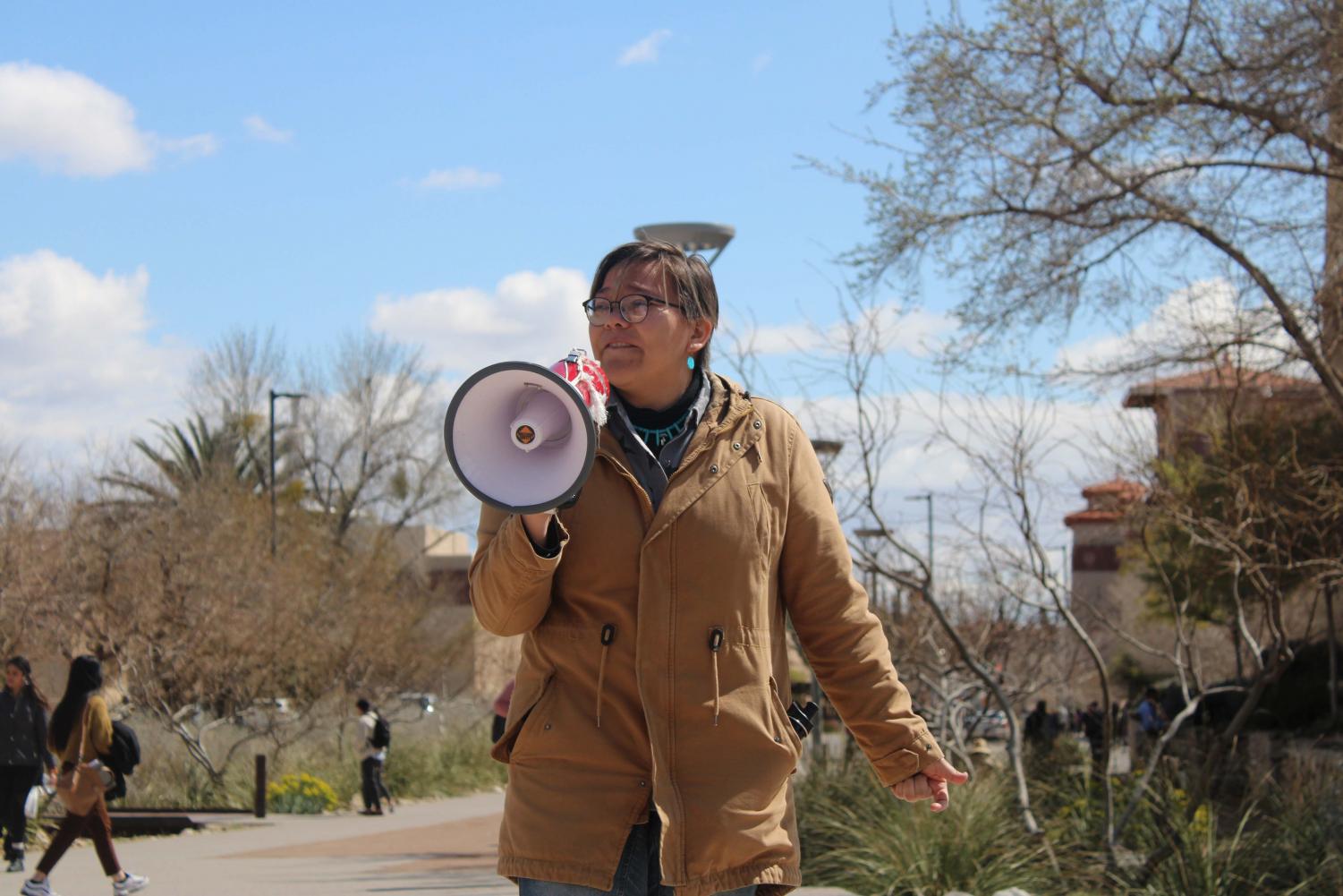 UTEP+students+lead+classroom+walkout+to+oppose+multibillion-dollar+pipeline