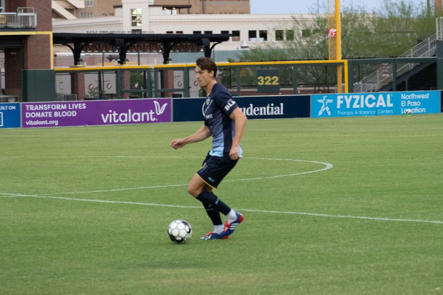 Locomotive defender Andrew Fox dibbles ball downfield as he looks for passing options versus New Mexico July 15,2020. 