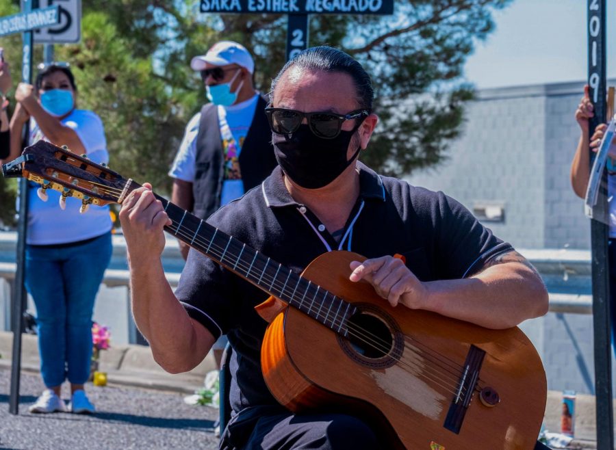 Pancho Mendoza plays Amor Eterno in honor of the 23 walmart shooting victims that lost their life one year ago in a mass shooting Aug. 3, 2020.