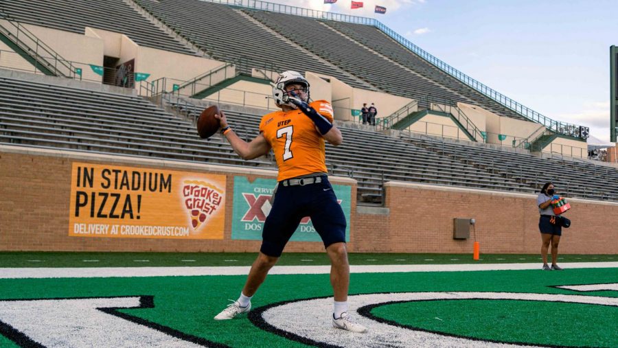 UTEP+sophomore+quarterback+Calvin+Brownholtz+warms+up+before+his+first+career+start+versus+North+Texas+Dec.+12%2C.