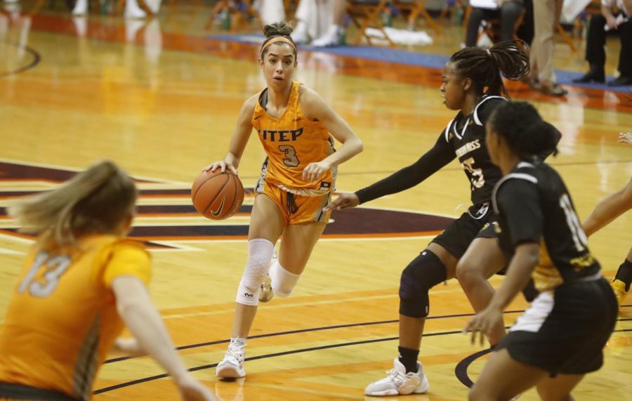 UTEP+sophomore+point+guard+Katia+Gallegos+dribbles+the+ball+into+the+paint+versus+Southern+Mississippi+Jan.+1.+