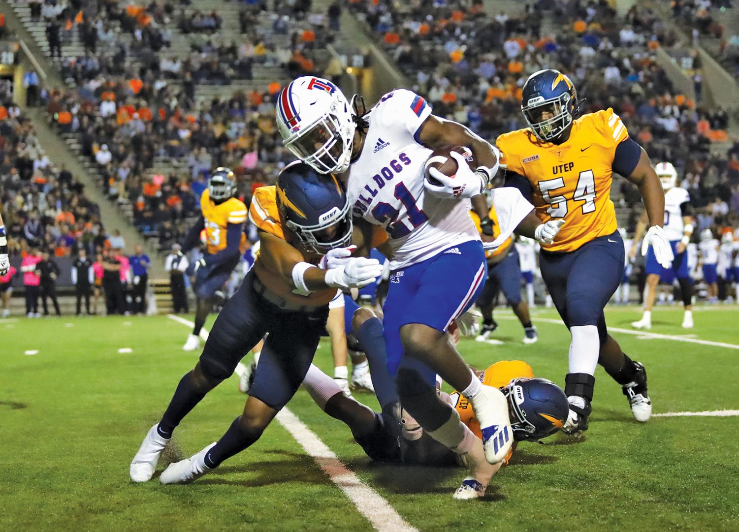 Miners+bulldoze+past+the+Bulldogs