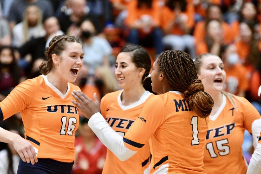 The UTEP Volleyball team notched a second straight sweep against Louisiana Tech  3-0 at Memorial Gym Saturday afternoon. 
Photo credit: Ace Acosta