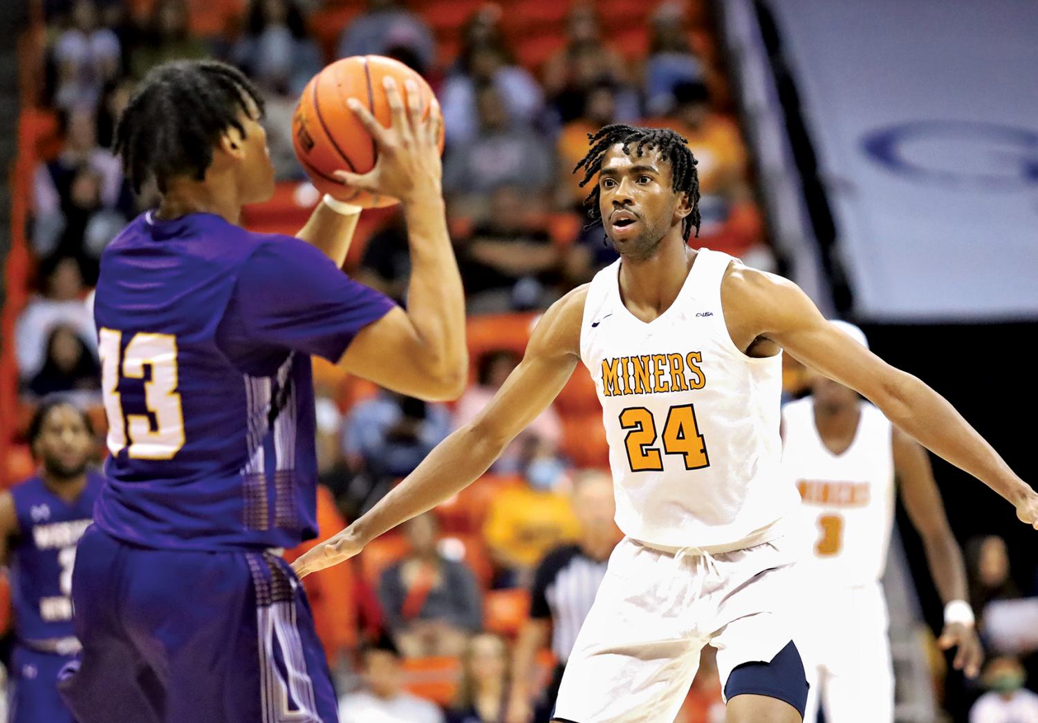 Miners+move+past+the+Mustangs
