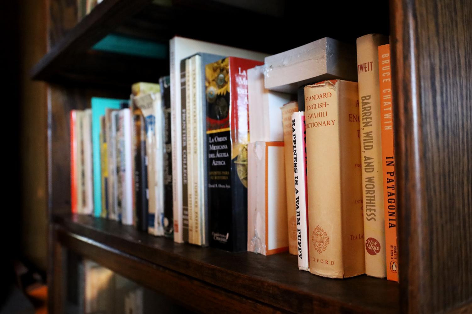 A+peek+into+Dr.+Diana+Natalicio%E2%80%99s+Brave+Books+collection