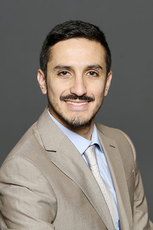 Dr. Jorge Muñoz, profesor del departamento de física de UTEP desde 2018. Cortesía del perfil de la facultad de UTEP. 
