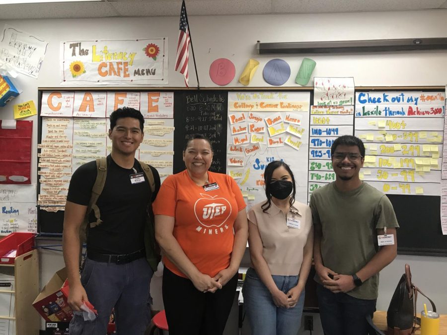 Ms. Cerecerez stands with three of her Saturday ESL Tutors, from left to right, .  Caleb Molinar, Lorena Cerecerez, Karla Sosa and Abel Ochoa. Photo by Mariana Velasco 