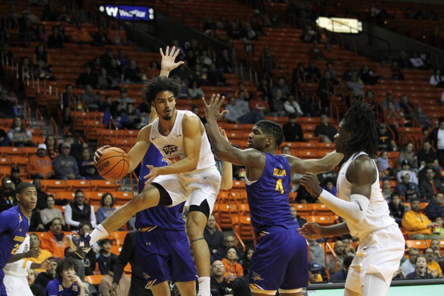 UTEP hosted the Jim Forbes Classic at the Don Haskins. Miners win against California State University Bakersfield, 