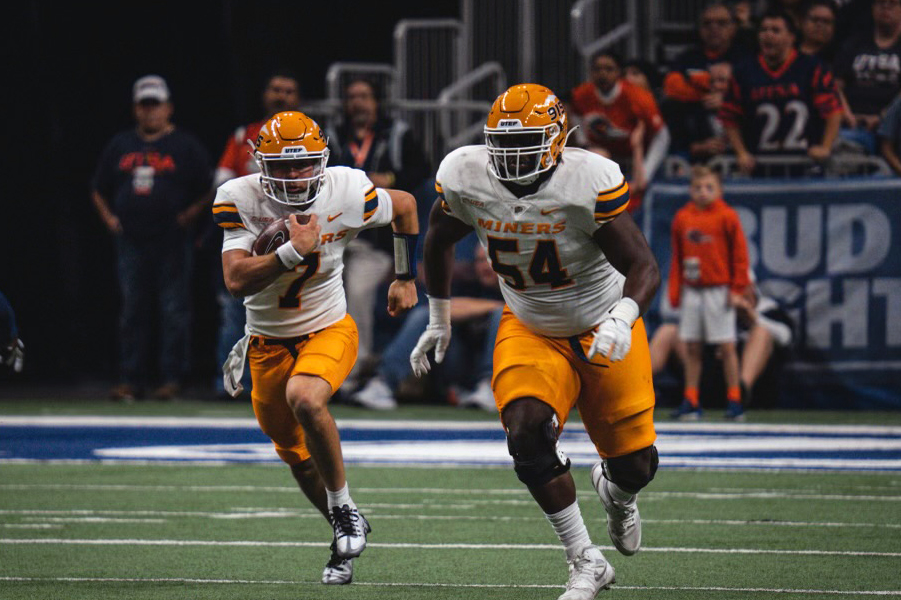 Miners lose bowl eligibility after game against UTSA, 34-31, Nov. 26 at the Alamodome. Photo courtesy of UTEP Athletics.